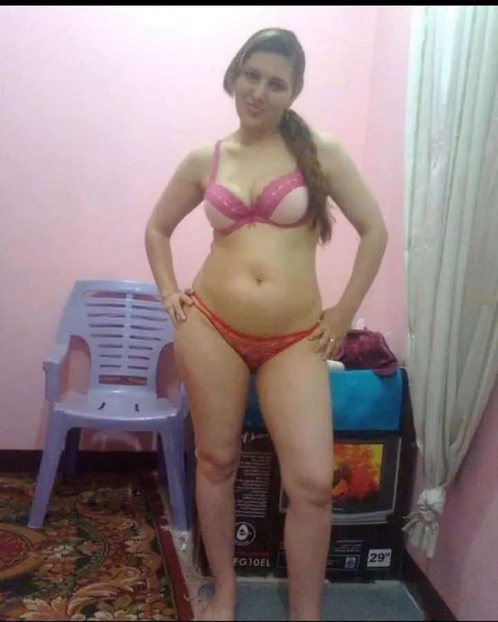 Seguimos con las chicas de Telegram y Whatsapp