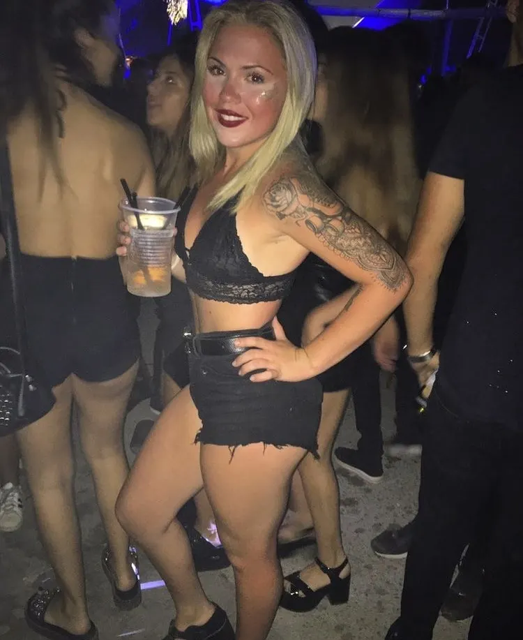 Pendeja Rosarina de insta bien puta