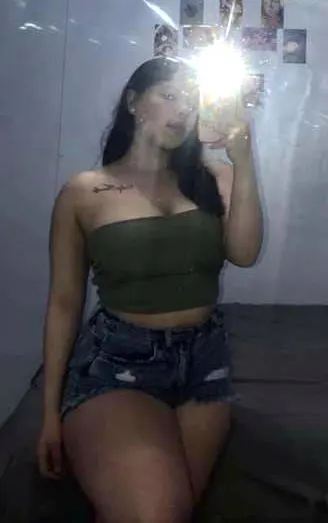 Milf fea cogida con hijas buenísimas
