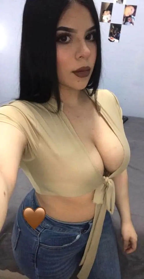 Milf fea cogida con hijas buenísimas
