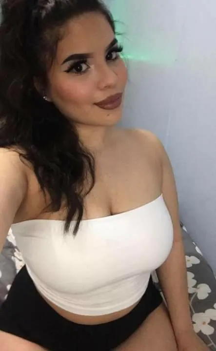 Milf fea cogida con hijas buenísimas