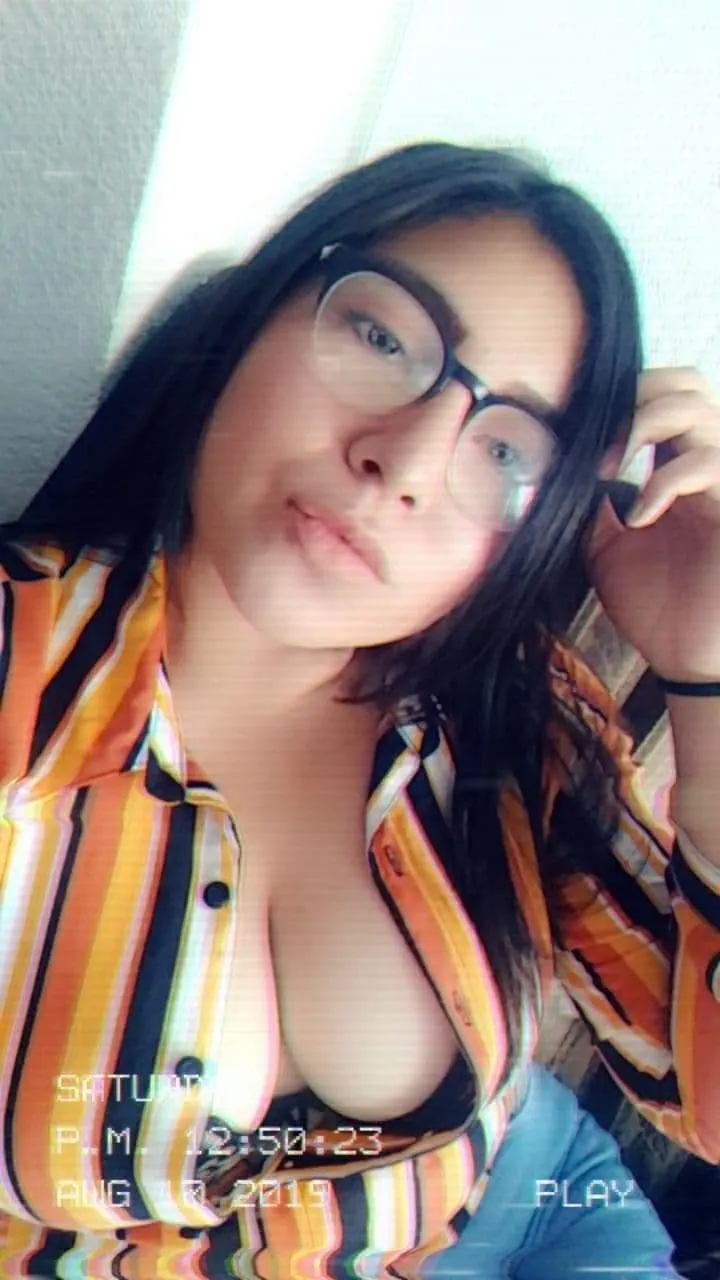 María Medel post recargado 😍😍😈
