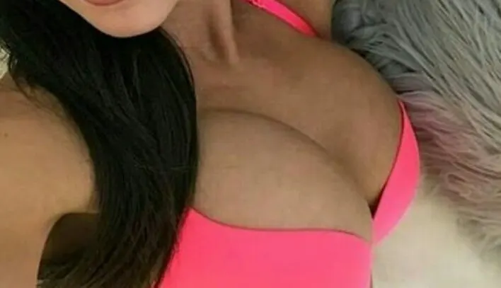 Ando Muy Calentita 🔥🔥