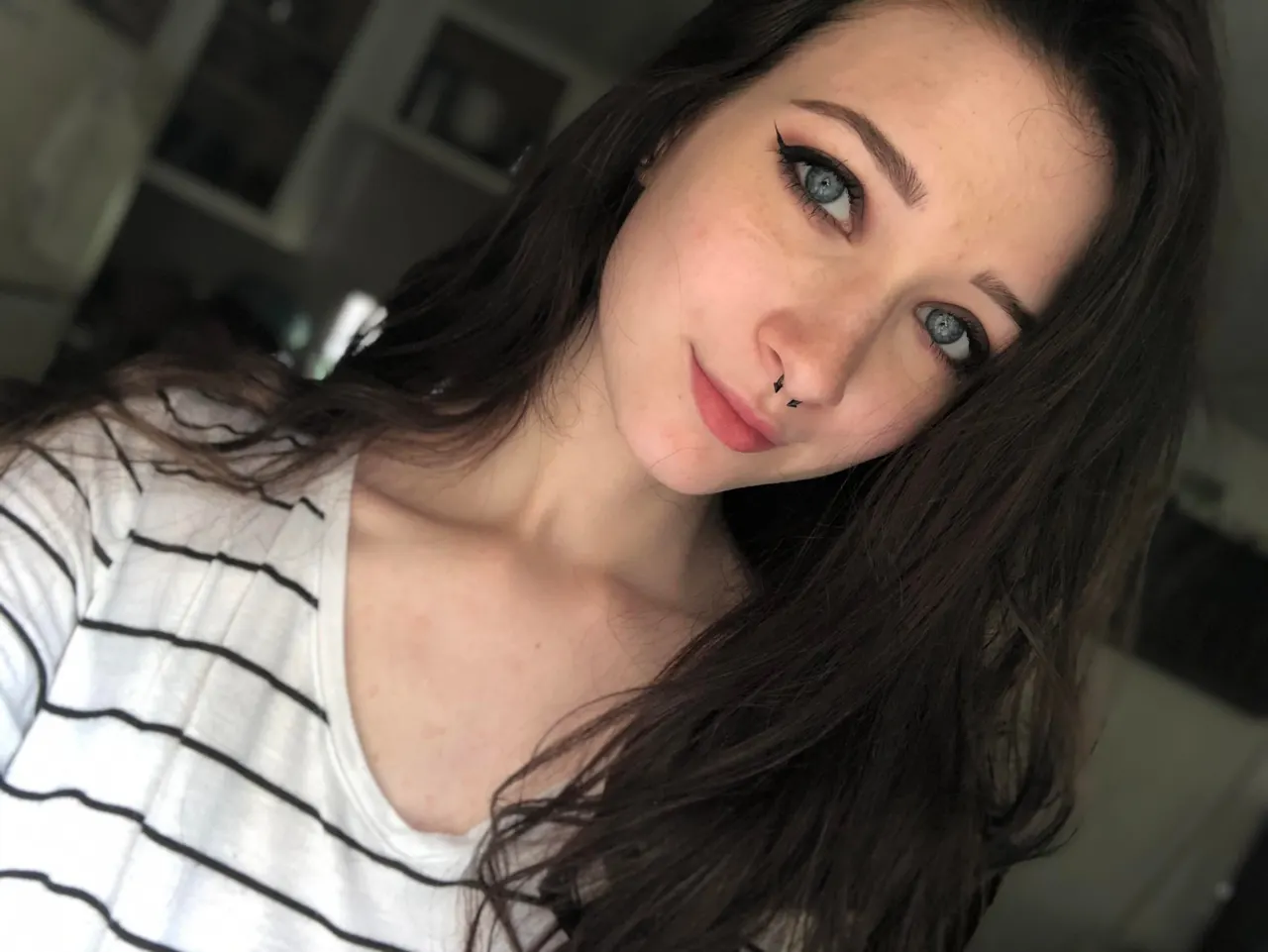 Hermosa con ojazos, riquísima