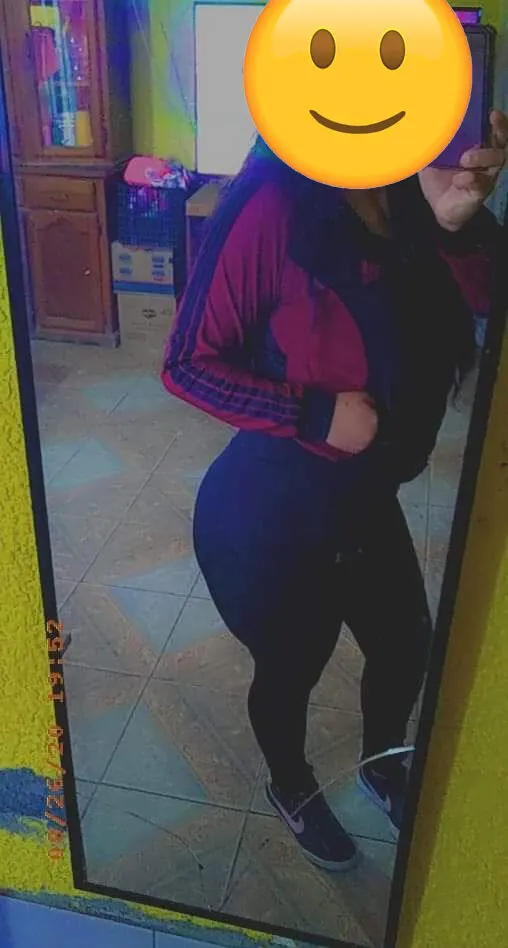 Me exita y no puedo mas!😈 quiero verla como se la cojen d
