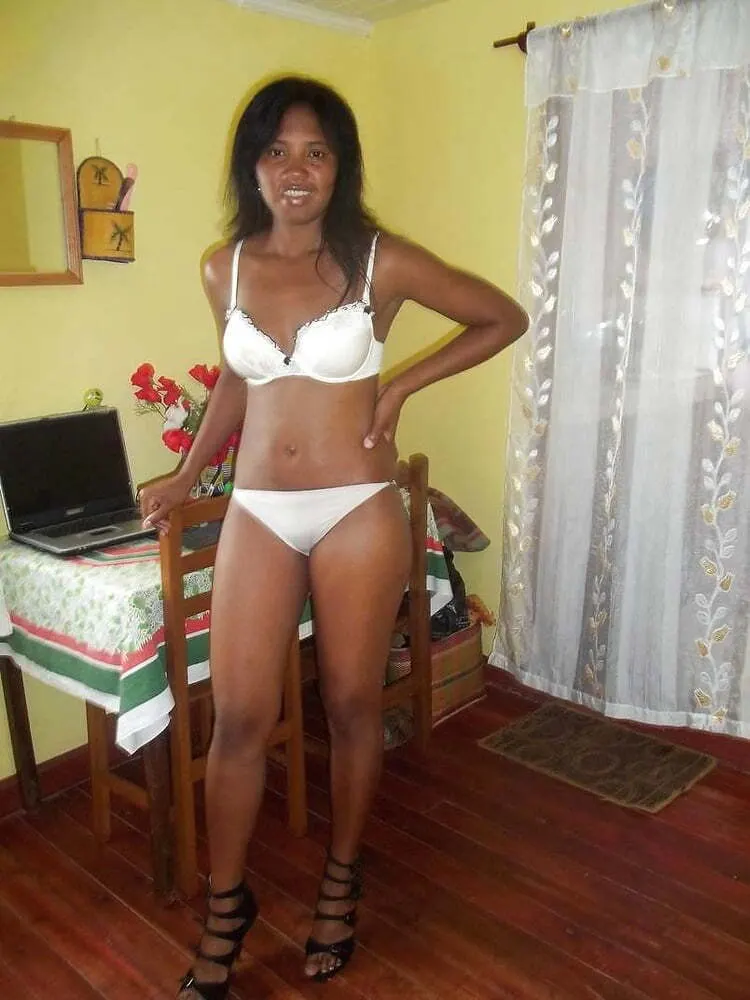 morena casada sexy