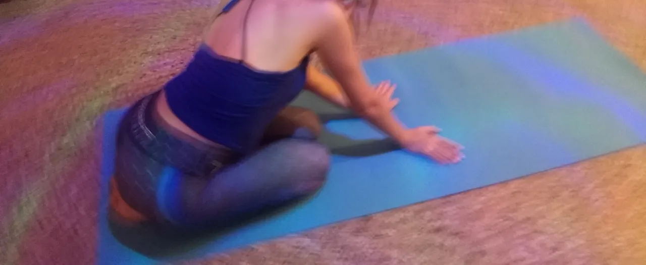 Mí esposa haciendo gimnasia 🔥🔥