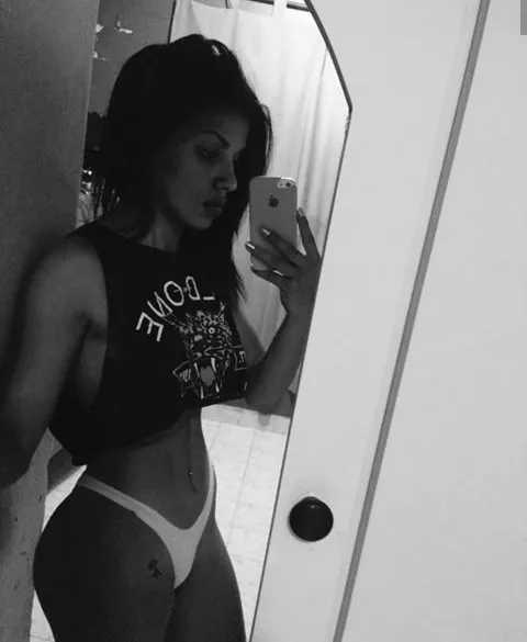 Kiara Bravo | Pendejita zorra