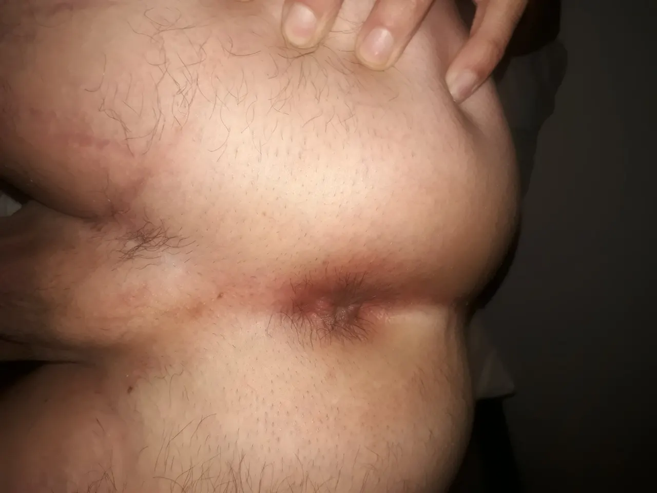 pasen por mi perfil, esta mi colita abierta