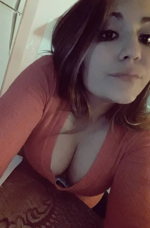 Rocío, gordita culona y tetona!