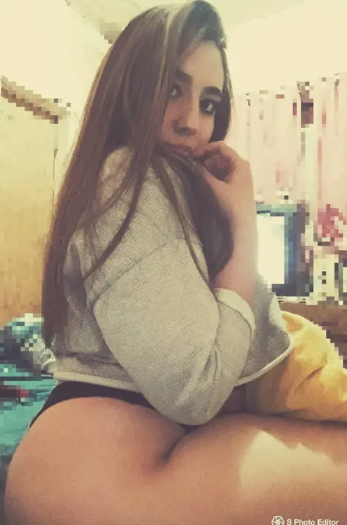 Rocío, gordita culona y tetona!