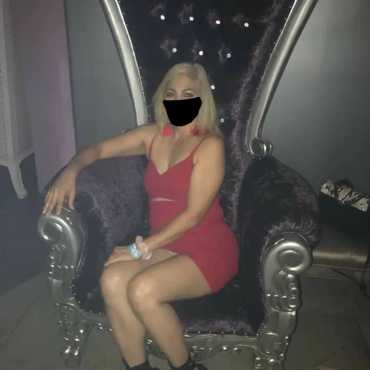 la milf de mas edad que se an cogido??