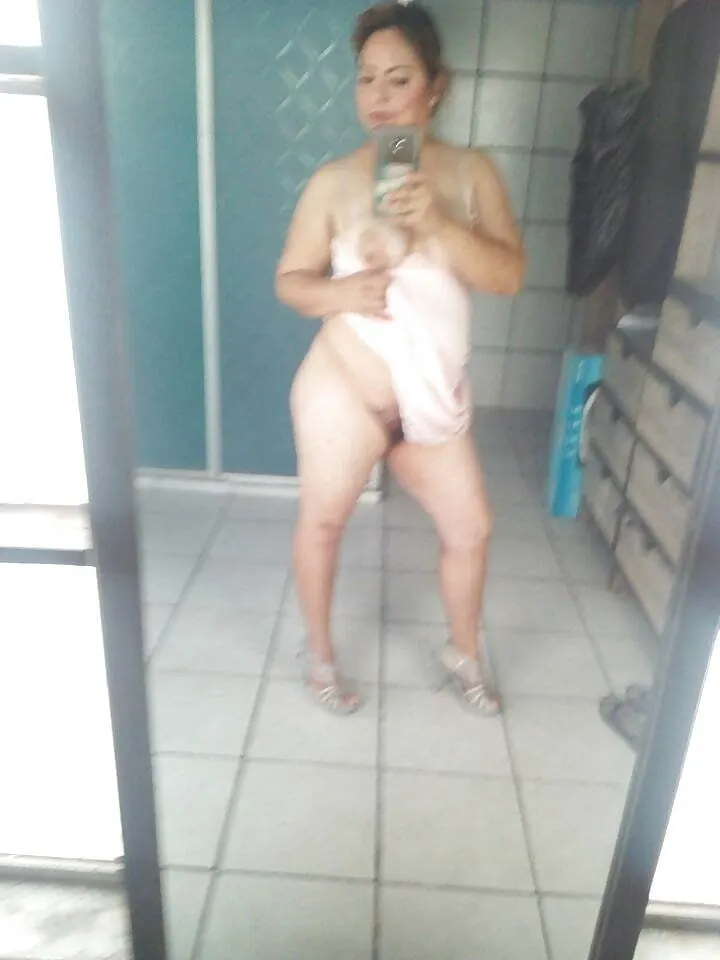 Vecina caliente