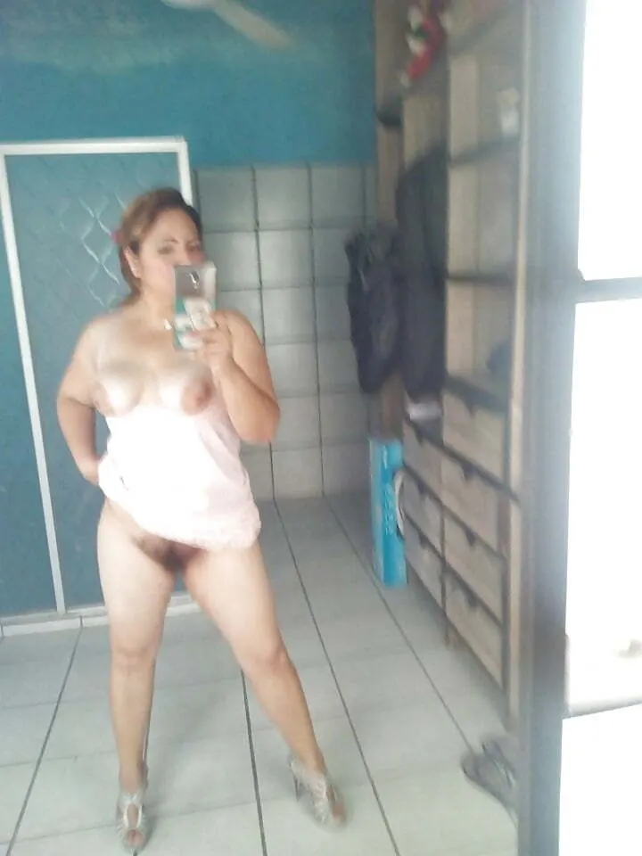 Vecina caliente
