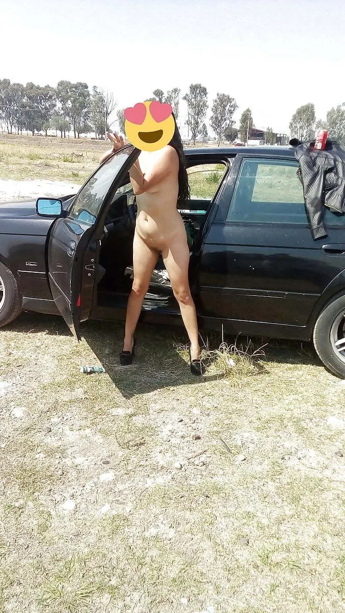 Putita excibiendose
