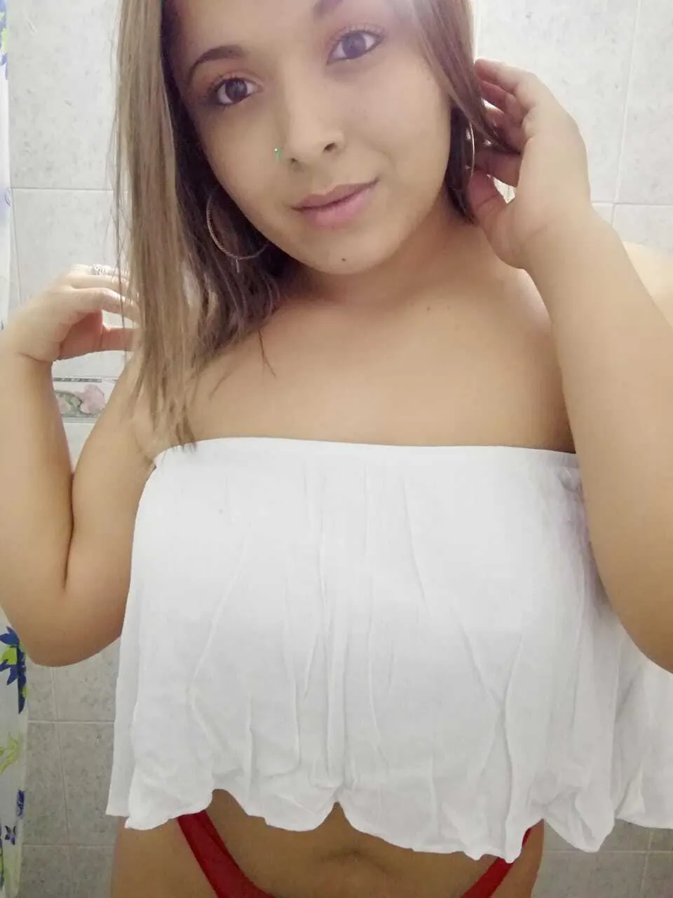 Gordita linda con actitud 360