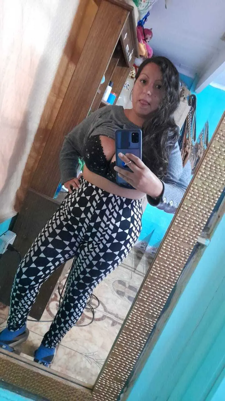 Mi amante me manda sus fotos caliente que opinan