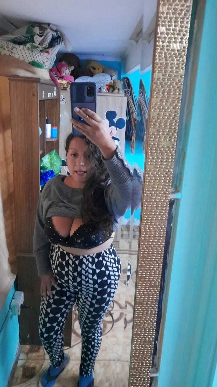 Mi amante me manda sus fotos caliente que opinan
