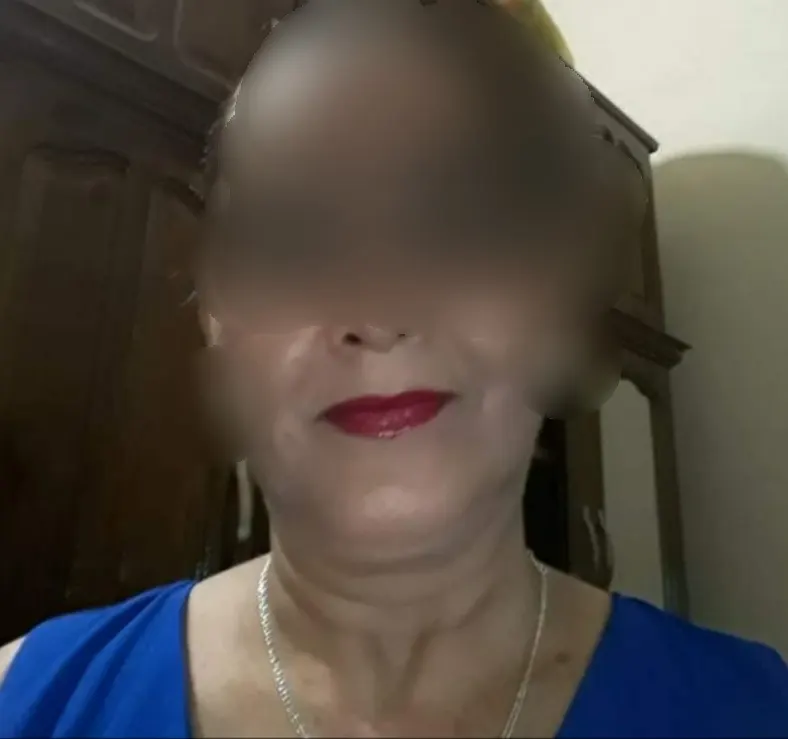 Coñazo que tiene esta madurita de anoche
