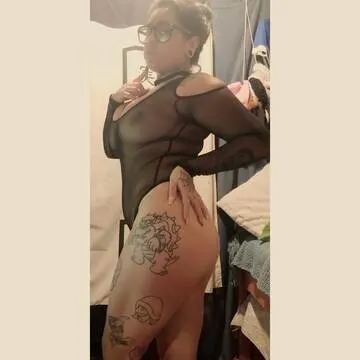 Con uds Kat una tatuada de puta madre 🤤🤤🤤🤤
