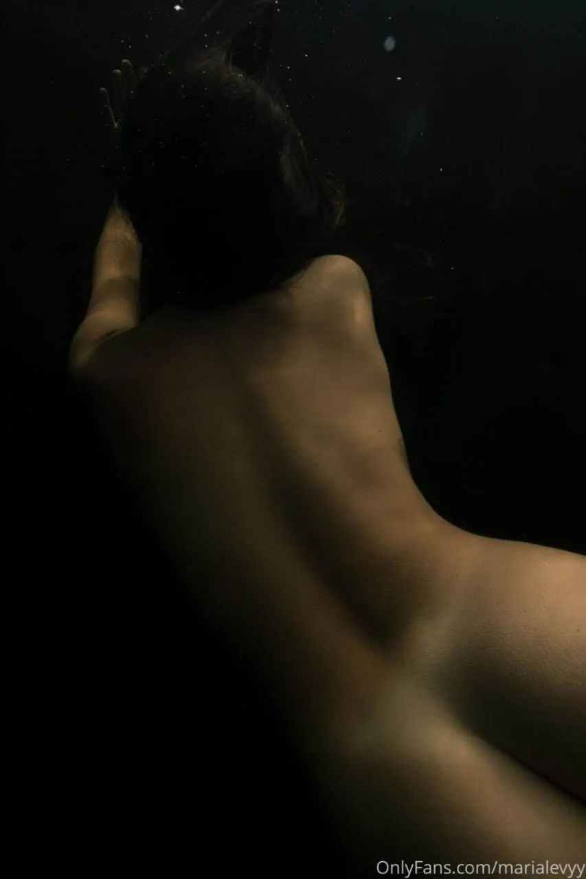 La caliente María Levy