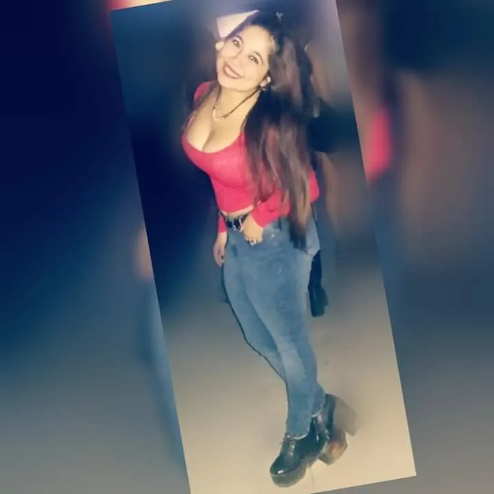Evelyn cordobesa de muy buenas tetas