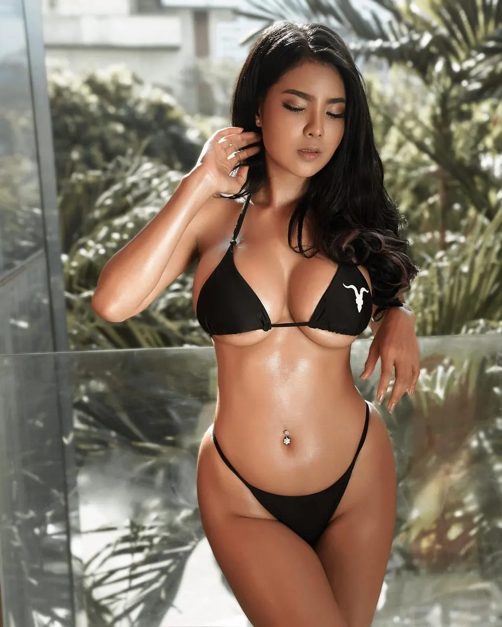 Yanisa Samohom