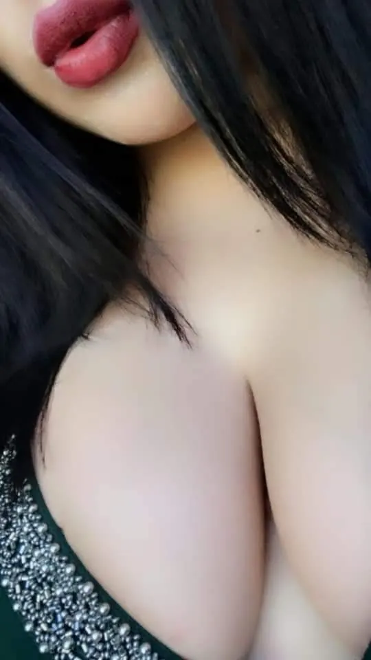 https://onlyfans.com/zamirapaderes putita de tijuana