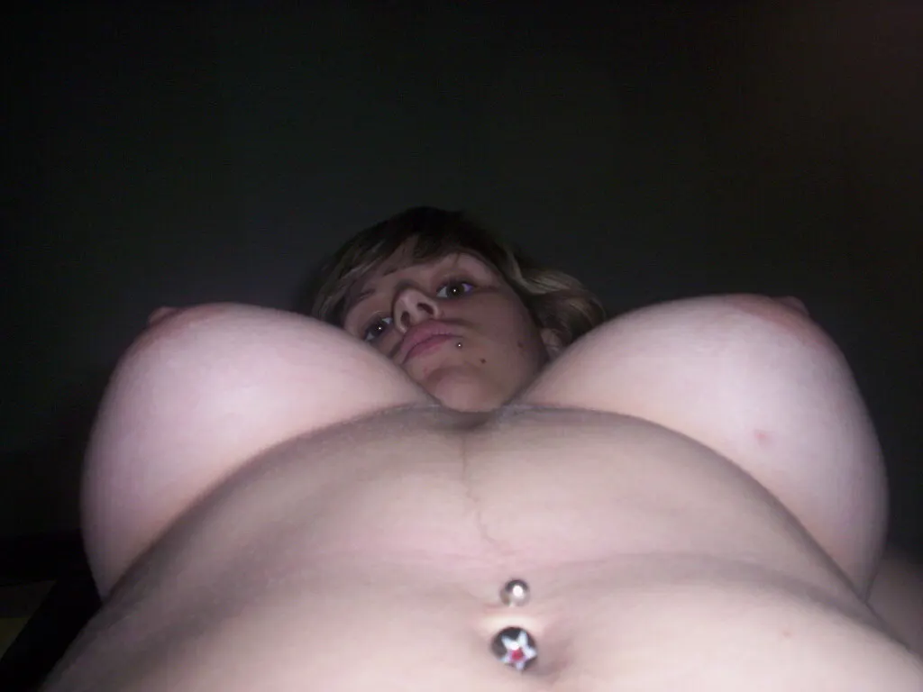 Mira el mixed de milfs,maduras y vetes de todofantasias! 347