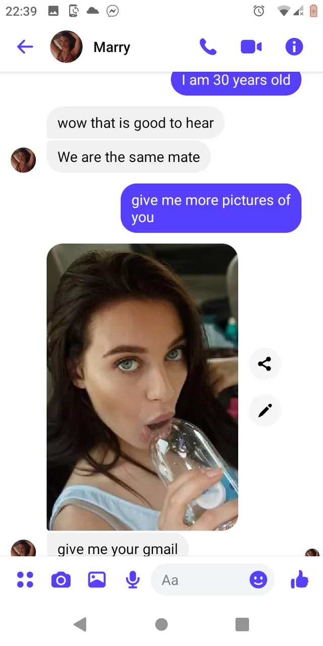 Facebookera desde california