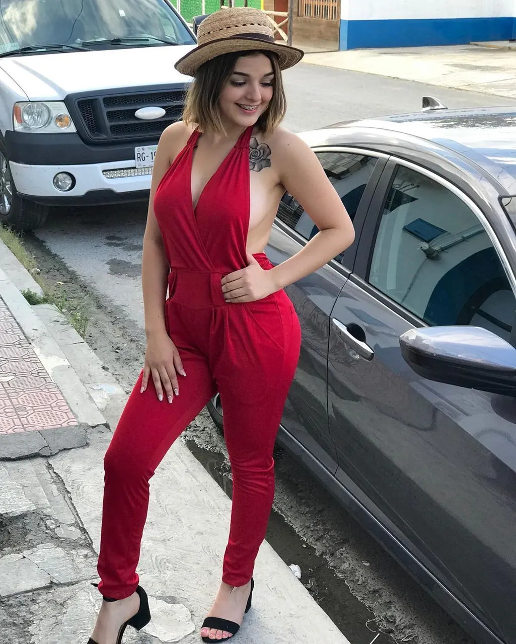 Karely Ruiz (Influencer)
