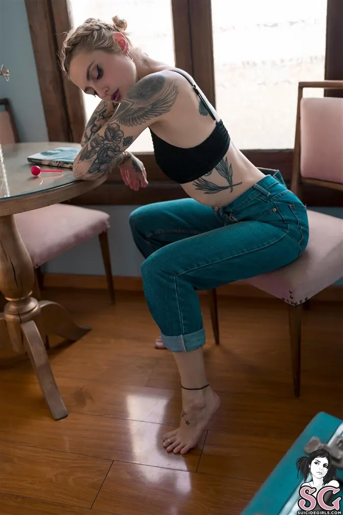 Oro Suicide, Lazy afternoon