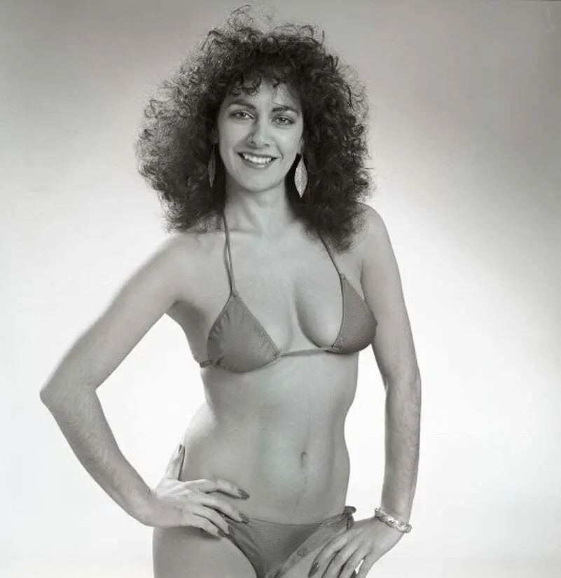 Marina Sirtis,una milf increible