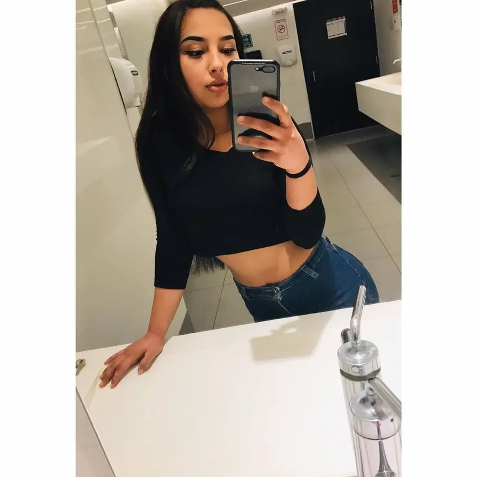 Morenita casero