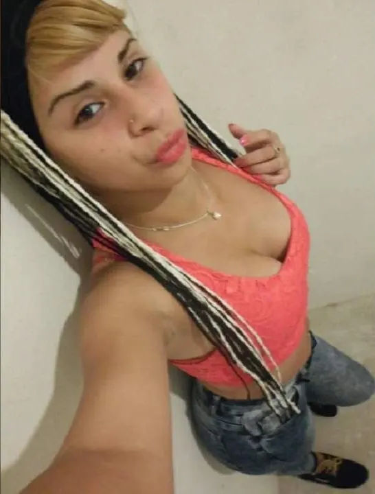 Abi Típica Pendeja Culona Y Tetona... Bien Argenta... Soft