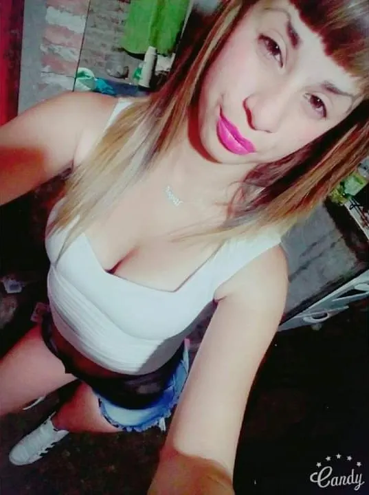 Abi Típica Pendeja Culona Y Tetona... Bien Argenta... Soft