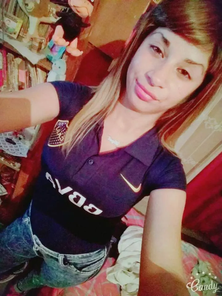 Abi Típica Pendeja Culona Y Tetona... Bien Argenta... Soft
