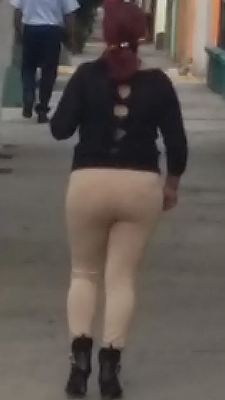Abuela, Madre, Viuda, Esposa y Amante 5