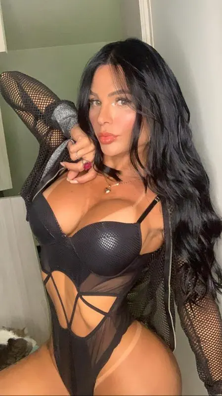 Shemale Larissa Blazut