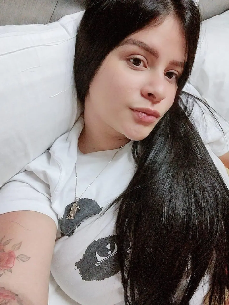 Gordita linda con actitud 362