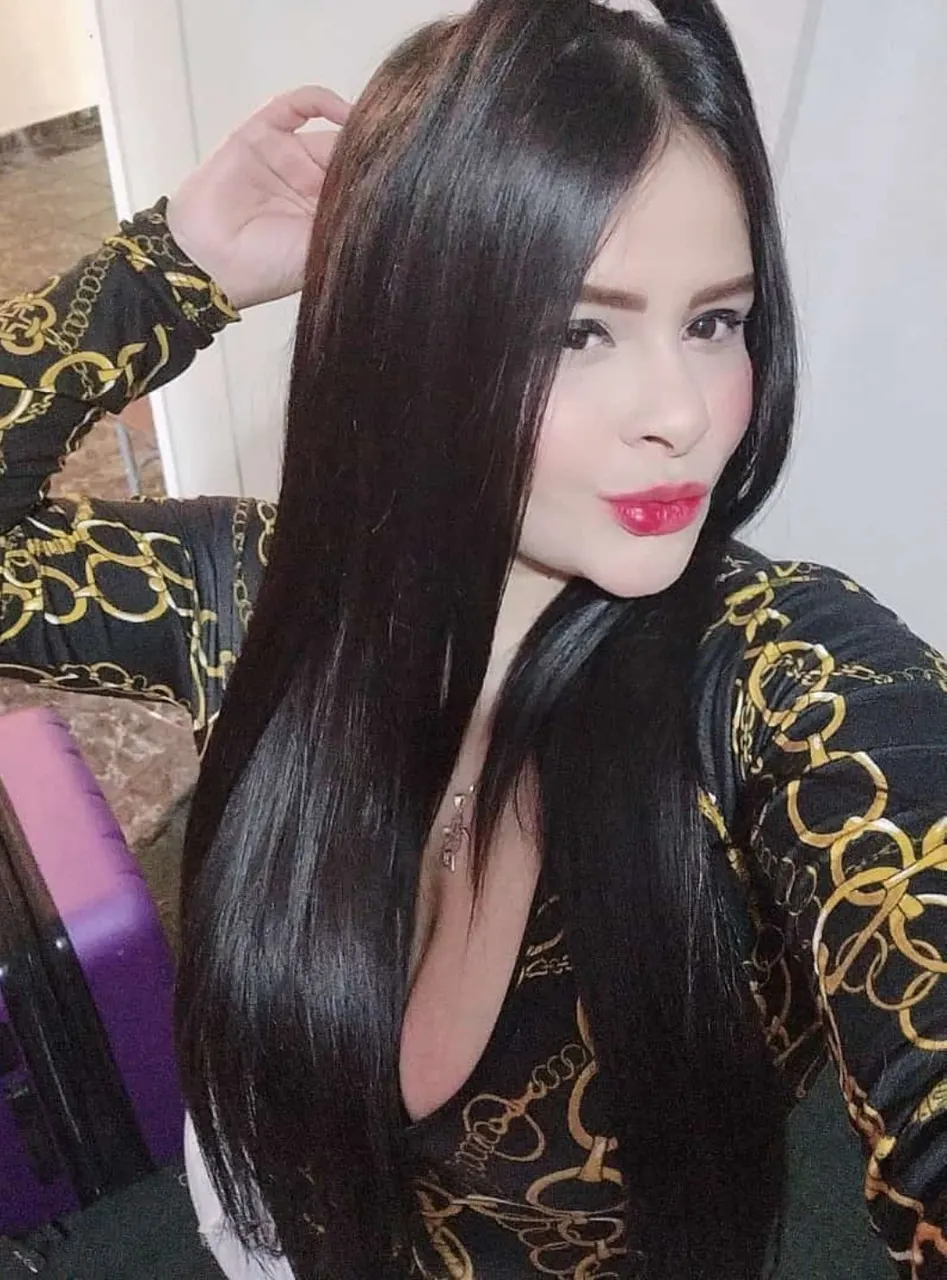 Gordita linda con actitud 362