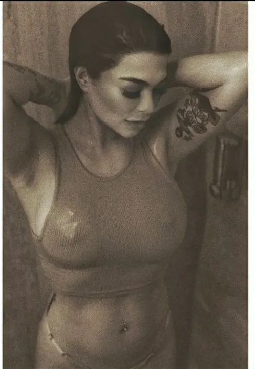 Antonella Ríos 2