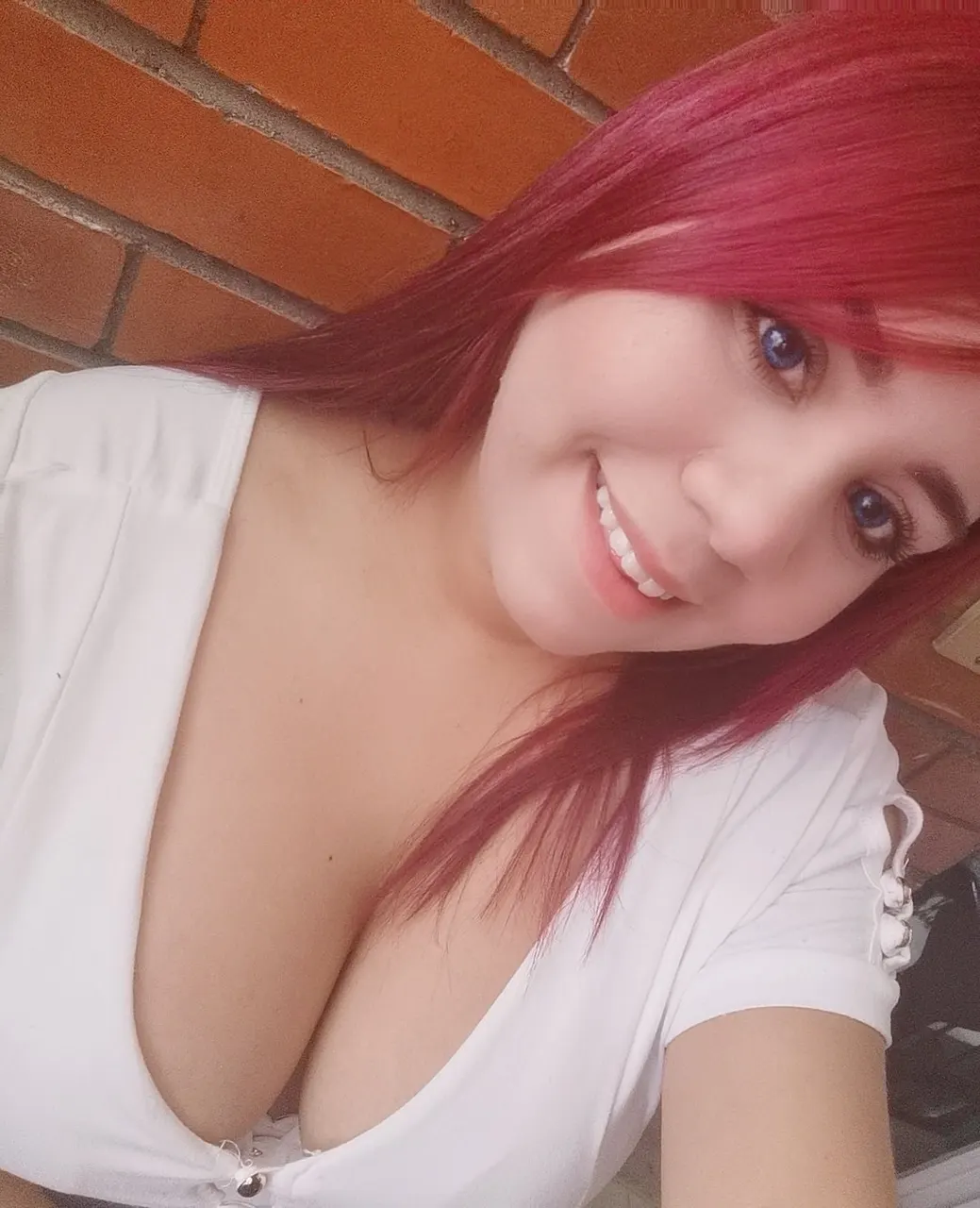 Gordita linda con actitud 363