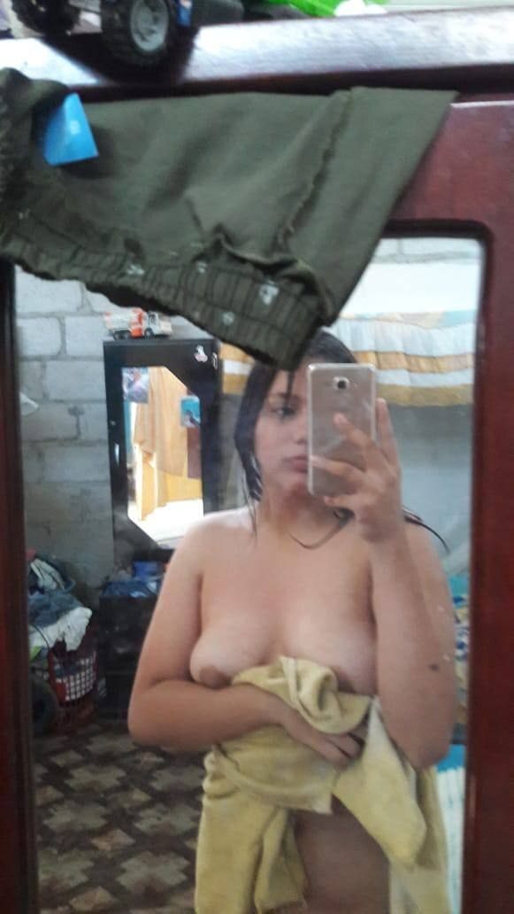 Una prima juguetona