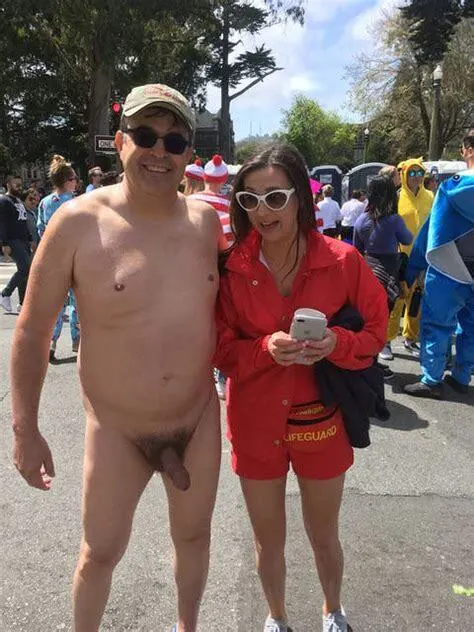 Ellos muestran, ellas se calientan...