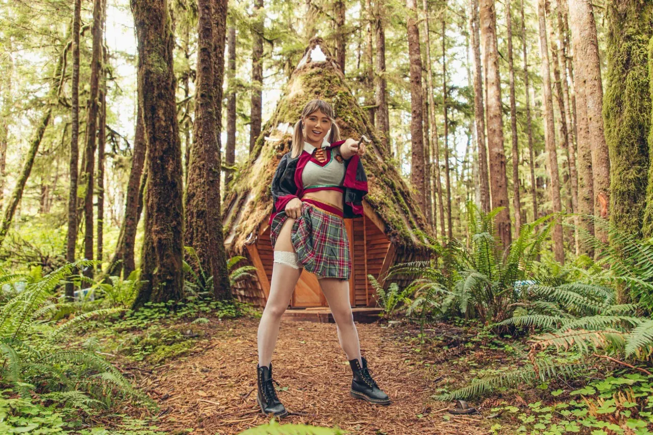 Solita en el bosque🔥