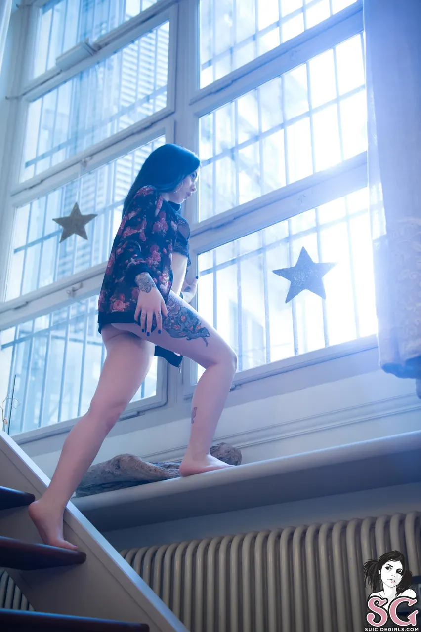 Viky Suicide - Wake Up Alone