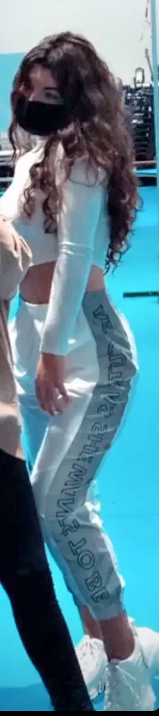 Terrible Puta con Cuerpazo, además de Guapísima