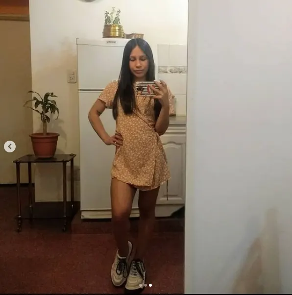 Caro,pendejita muy cogible