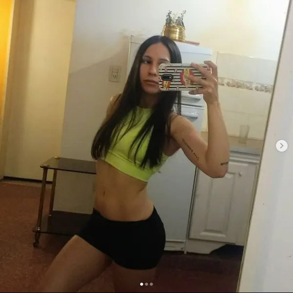 Caro,pendejita muy cogible